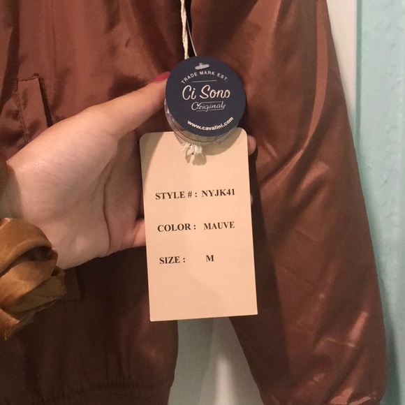 Jacket - Picture 4 of 5